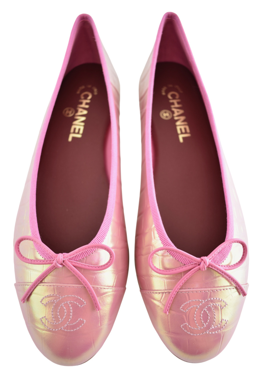Chanel 26K Pink Croc Crocodile Iridescent CC Logo Ballet Ballerina Flat 37